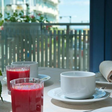 Hotel Gabbiano Cattolica Extérieur photo