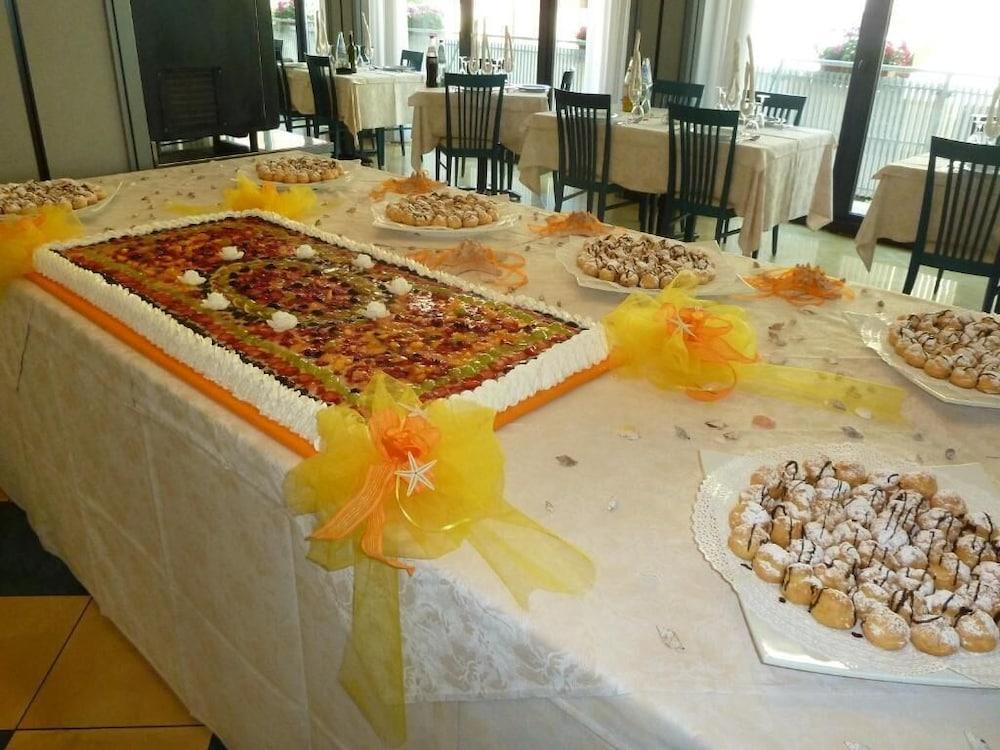 Hotel Gabbiano Cattolica Extérieur photo