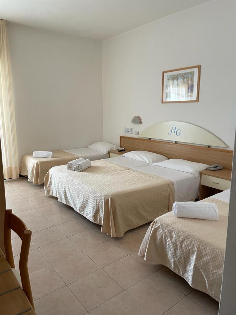 Hotel Gabbiano Cattolica Extérieur photo